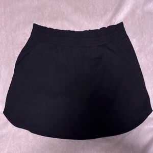 DR2…NORDSTROM RACK…Sz Medium…Black Skort W Elastic Waist & Pockets